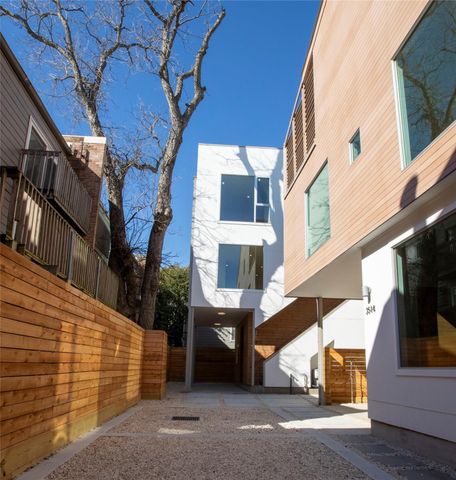 3512 Mount Vernon Street, Houston, TX 77006