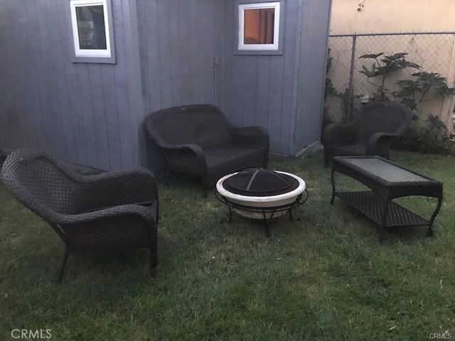 2205 S Spaulding, Los Angeles, CA 90016