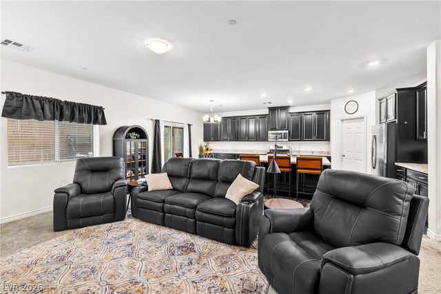 7037 Fossil Rim Street, North Las Vegas, NV 89084