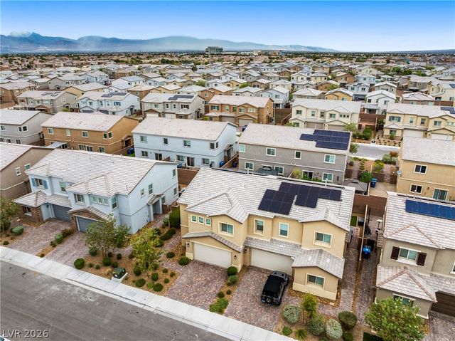 7037 Fossil Rim Street, North Las Vegas, NV 89084