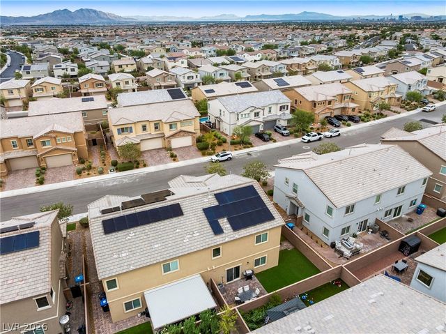 7037 Fossil Rim Street, North Las Vegas, NV 89084