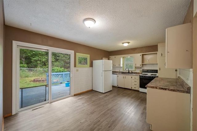 127 Collette Street, Excelsior Springs, MO 64024