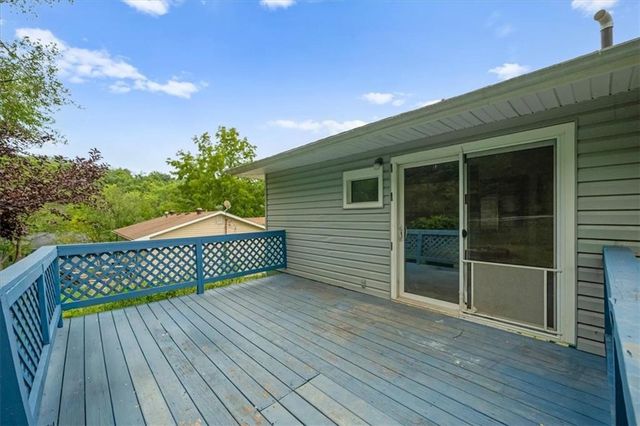 127 Collette Street, Excelsior Springs, MO 64024