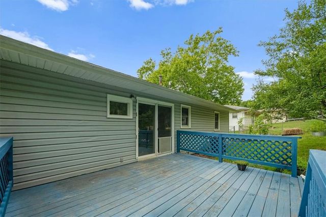 127 Collette Street, Excelsior Springs, MO 64024