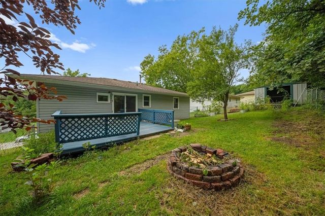 127 Collette Street, Excelsior Springs, MO 64024