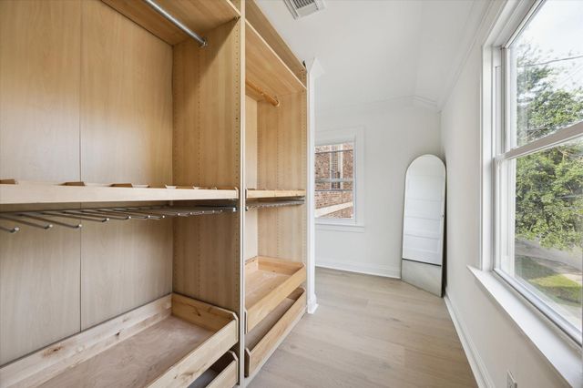 4148 Bissonnet Street, West University Place, TX 77005