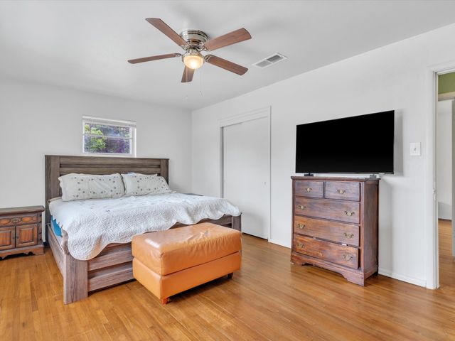 3500 Garwood Drive, North Richland Hills, TX 76117
