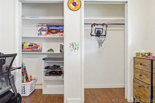 63 S 204th East Avenue, Tulsa, OK 74108