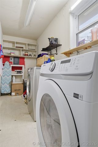 63 S 204th East Avenue, Tulsa, OK 74108