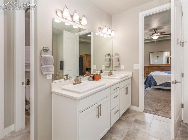 1177 Man O'War Way, Colorado Springs, CO 80921