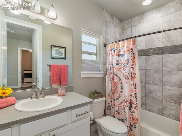 1177 Man O'War Way, Colorado Springs, CO 80921