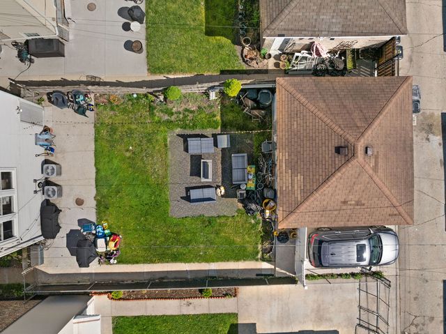 2231 S AUSTIN Boulevard, Cicero, IL 60804