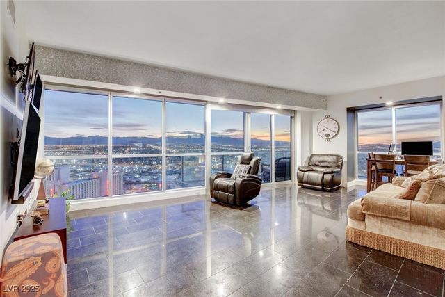 2700 Las Vegas Boulevard 4002, Las Vegas, NV 89109