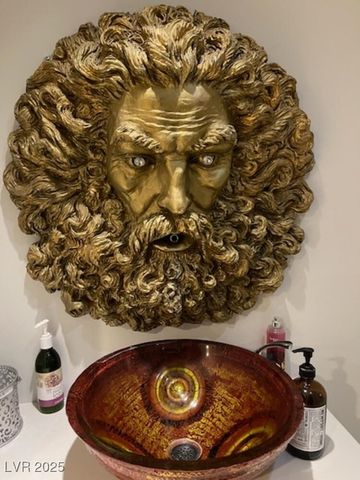 2700 Las Vegas Boulevard 4002, Las Vegas, NV 89109