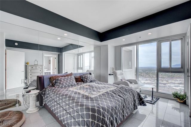 2700 Las Vegas Boulevard 4002, Las Vegas, NV 89109