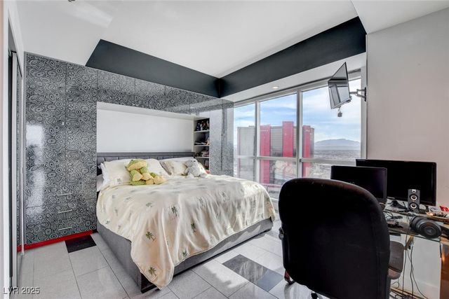 2700 Las Vegas Boulevard 4002, Las Vegas, NV 89109