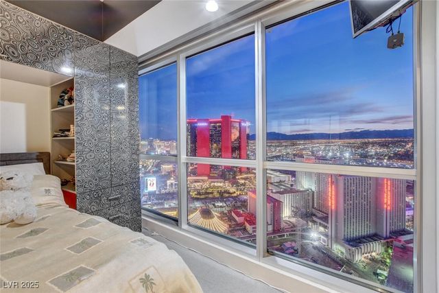 2700 Las Vegas Boulevard 4002, Las Vegas, NV 89109