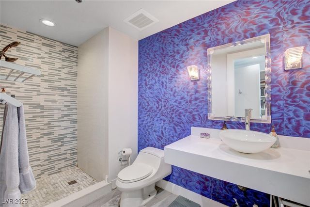 2700 Las Vegas Boulevard 4002, Las Vegas, NV 89109