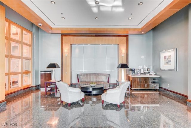 2700 Las Vegas Boulevard 4002, Las Vegas, NV 89109