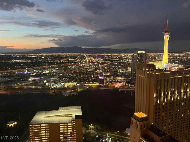 2700 Las Vegas Boulevard 4002, Las Vegas, NV 89109