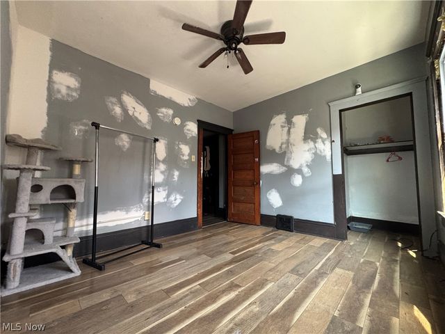 709 Fulton Road NW, Canton, OH 44703