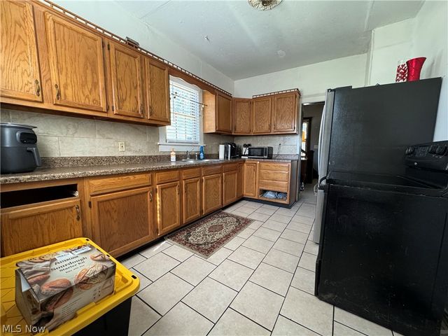 709 Fulton Road NW, Canton, OH 44703