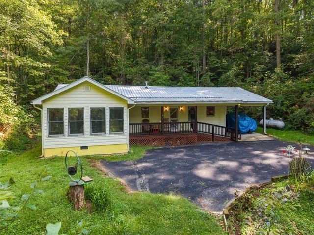 250 Mccollum Road, Ellijay, GA 30540