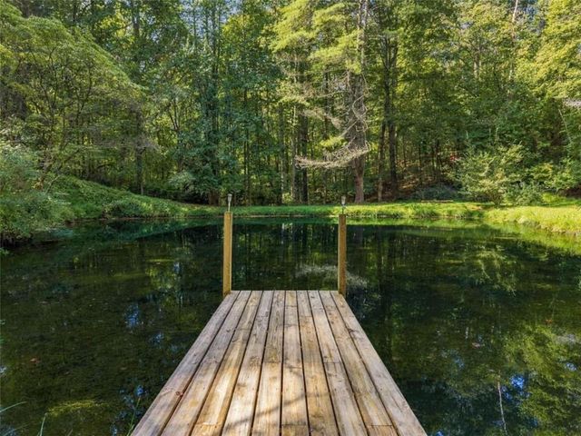 250 Mccollum Road, Ellijay, GA 30540