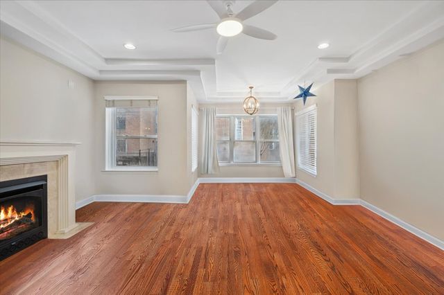 840 E 52nd Street 1E, Chicago, IL 60615