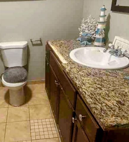 2608 Santa Barbara NW Drive, Atlanta, GA 30318