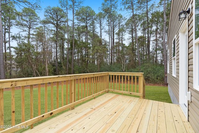 1108 Crows Nest Court, New Bern, NC 28560