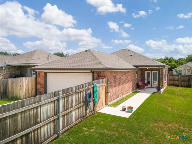 16 Samac Ln, Lampasas, TX 76550