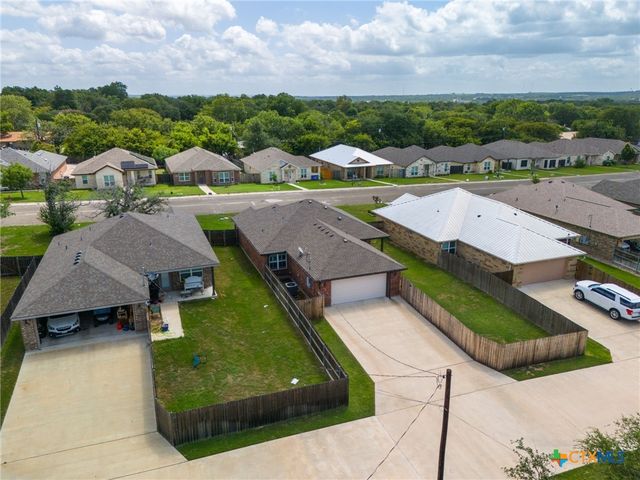 16 Samac Ln, Lampasas, TX 76550