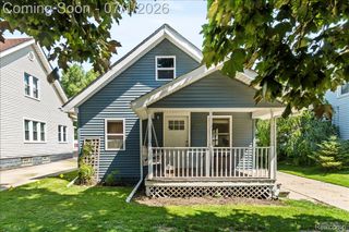 136 Mapledale Avenue, Hazel Park, MI 48030