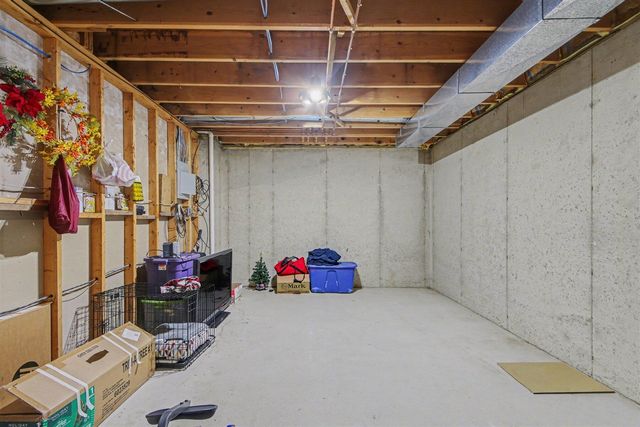 1853 Elizabeth Lane, Jenison, MI 49428