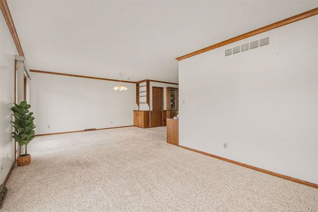 1853 Elizabeth Lane, Jenison, MI 49428