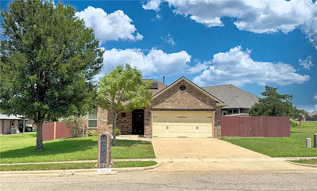 2105 Ella Lane, Bryan, TX 77802 — exterior