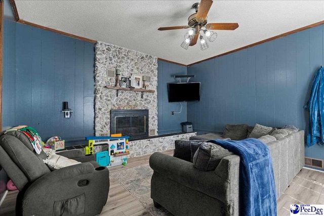 1442 E Siesta Dr, Florence, SC 29505