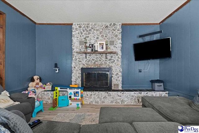 1442 E Siesta Dr, Florence, SC 29505