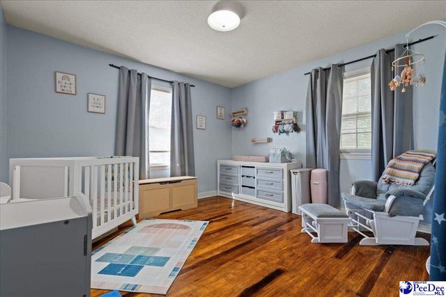 1442 E Siesta Dr, Florence, SC 29505