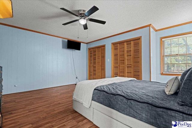 1442 E Siesta Dr, Florence, SC 29505