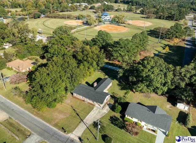 1442 E Siesta Dr, Florence, SC 29505