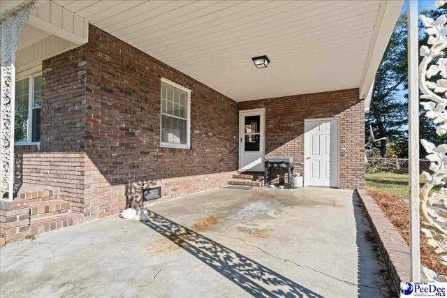 1442 E Siesta Dr, Florence, SC 29505