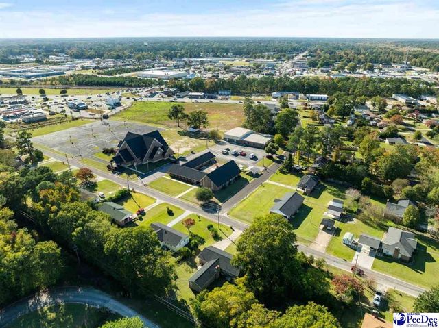 1442 E Siesta Dr, Florence, SC 29505