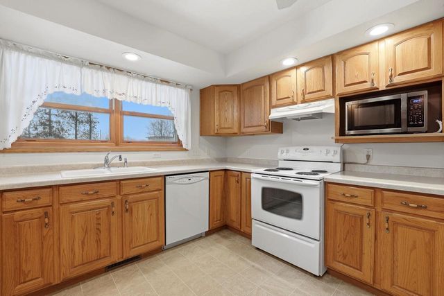 2130 JAMES COURT, Wisconsin Rapids, WI 54494