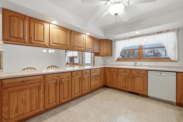 2130 JAMES COURT, Wisconsin Rapids, WI 54494