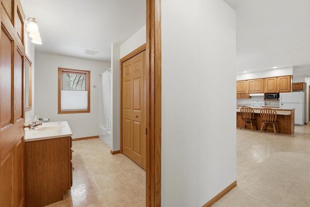 2130 JAMES COURT, Wisconsin Rapids, WI 54494