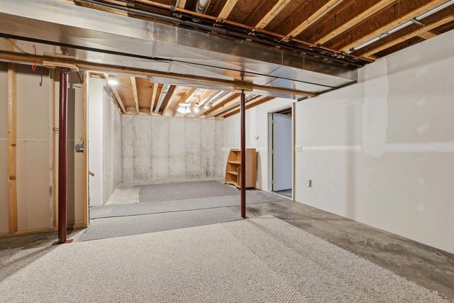 2130 JAMES COURT, Wisconsin Rapids, WI 54494