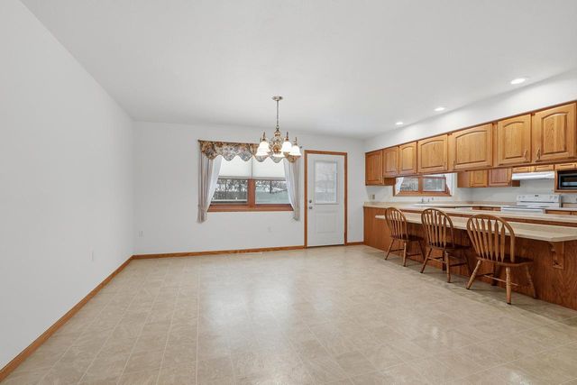 2130 JAMES COURT, Wisconsin Rapids, WI 54494