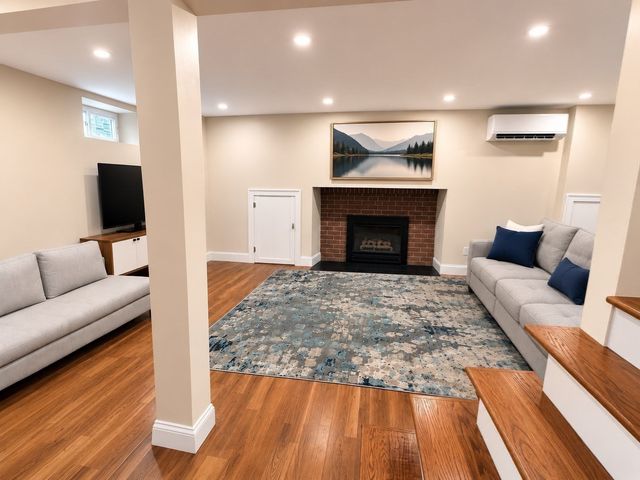 28 Bogle, Weston, MA 02493